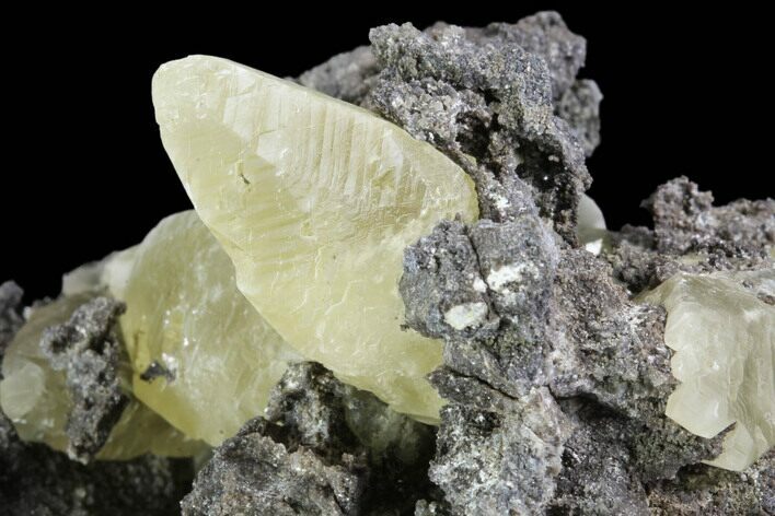 Calcite Crystal Clusters in Dolomite Matrix - Missouri #91116